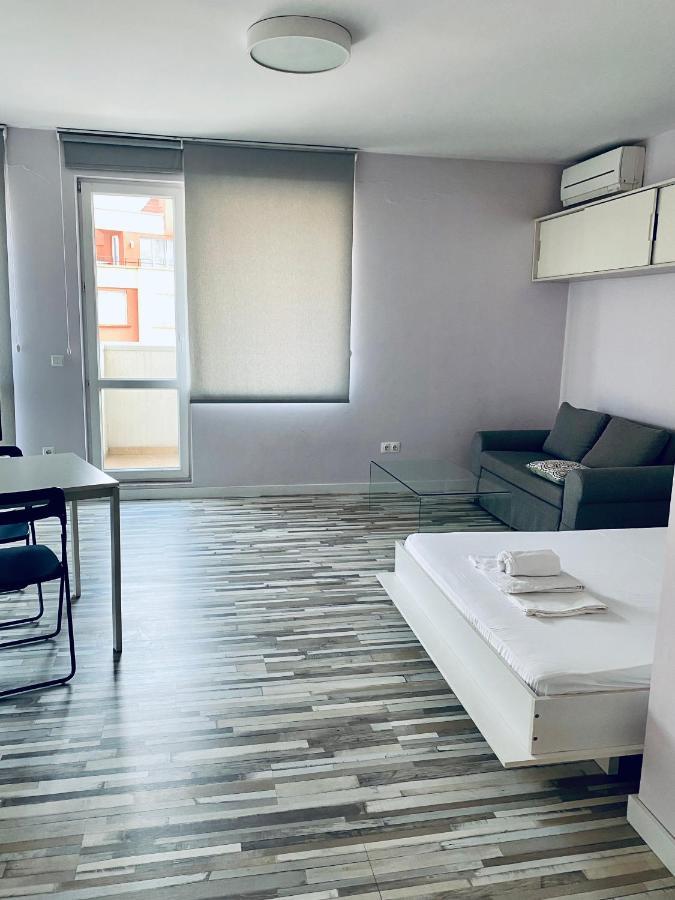 Apartamento Turquoise And Magenta